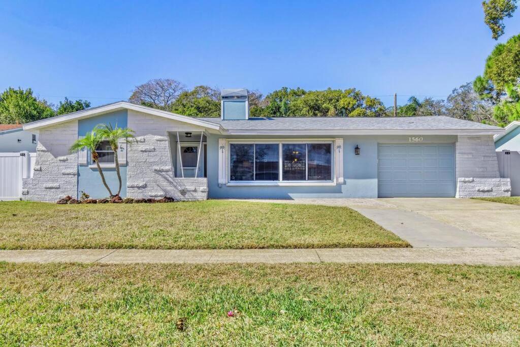 Perfect For Family Gatherings With A Heated Pool! - Clearwater'S Clear Choice Exterior photo
